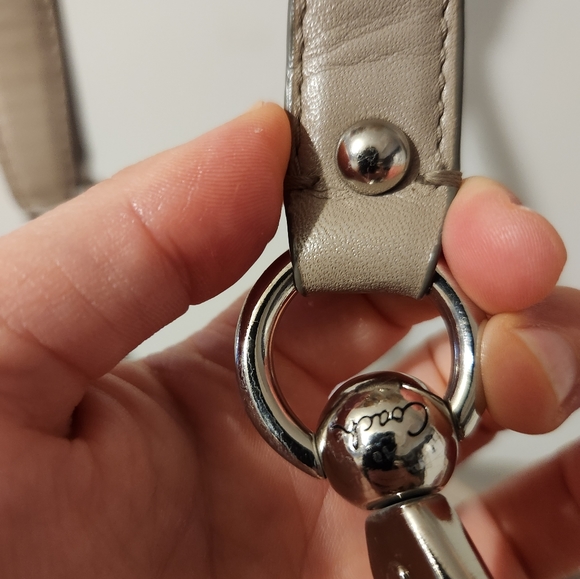 🩶Cute🩶 Coach🩶 leather crossbody bag - Picture 11 of 16